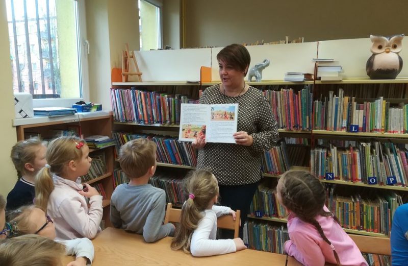 „Książką połączeni, czyli przedszkolak idzie do biblioteki”