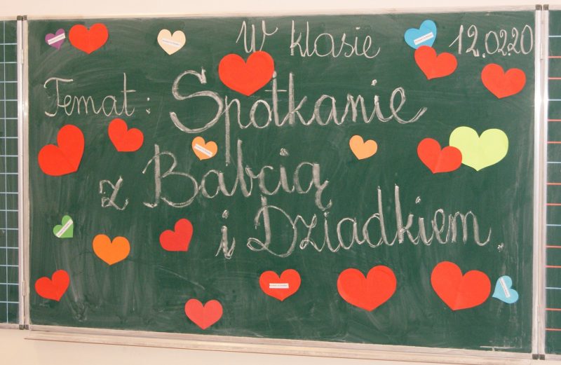 Spotkanie z Babcią i Dziadkiem w kl. III a