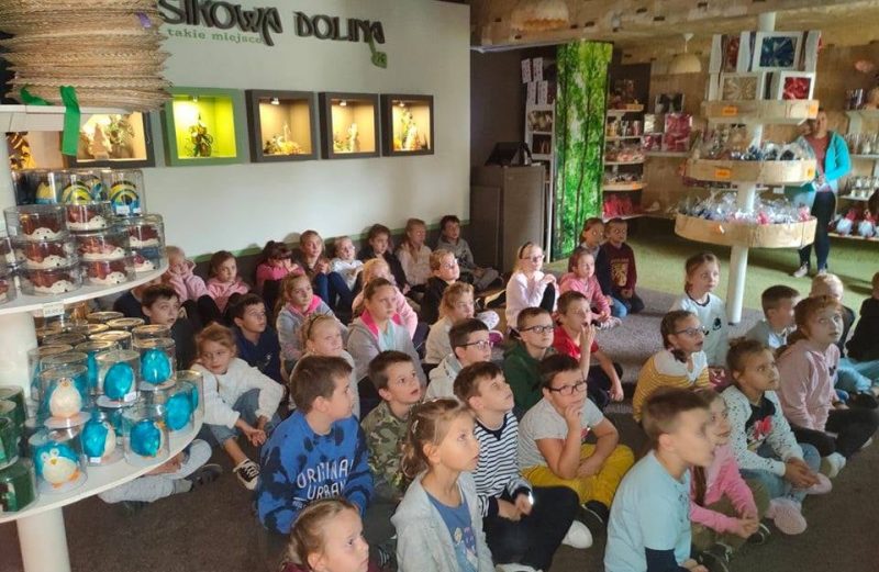 Klasy I-III na wycieczce w Osikowej Dolinie
