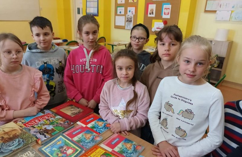 Międzynarodowy Dzień Książki dla Dzieci w kl. III