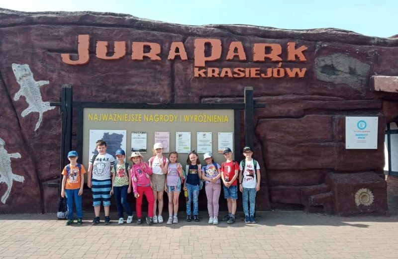 Wycieczka klas 1-3 do Krasiejowa – Jura Parku