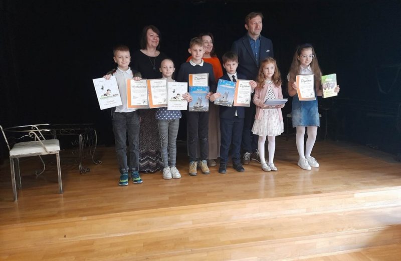 „Sukces uczniów naszej szkoły w konkursie recytatorskim”