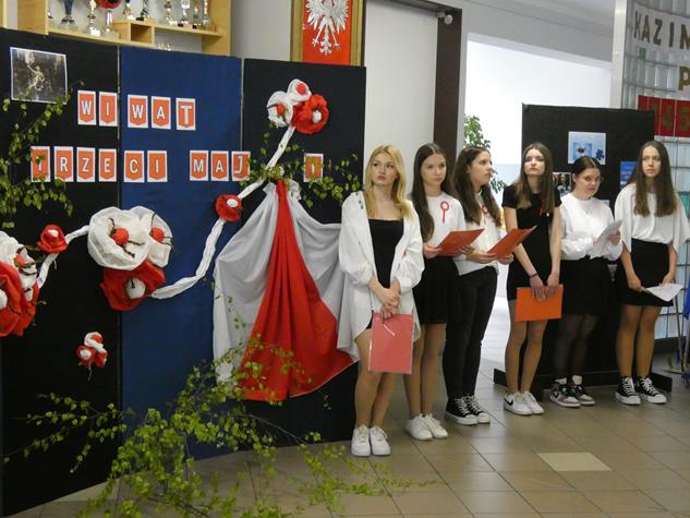 Obchody świąt majowych w ZSP nr 2
