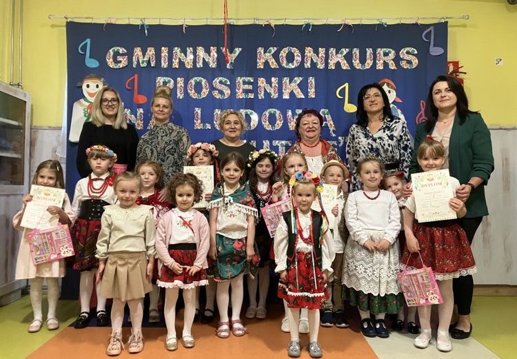GMINNY KONKURS PIOSENKI dla PRZEDSZKOLAKÓW pod hasłem „NA LUDOWĄ NUTKĘ”