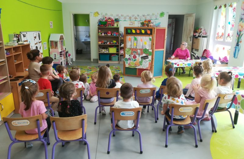 Teatrzyk Kukiełkowy „Na Straganie” w grupie 3 i 4-latków
